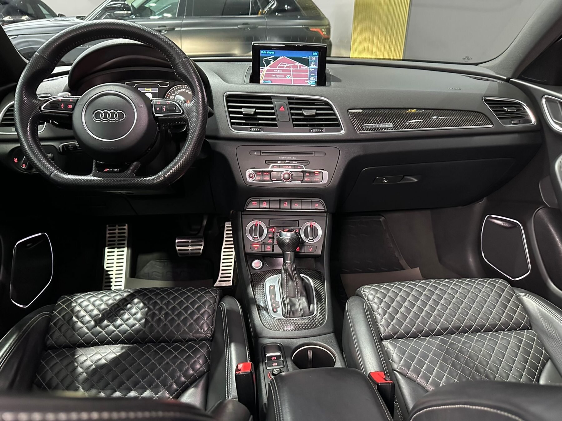 AUDI RSQ3 2.5 TFSI QUATTRO