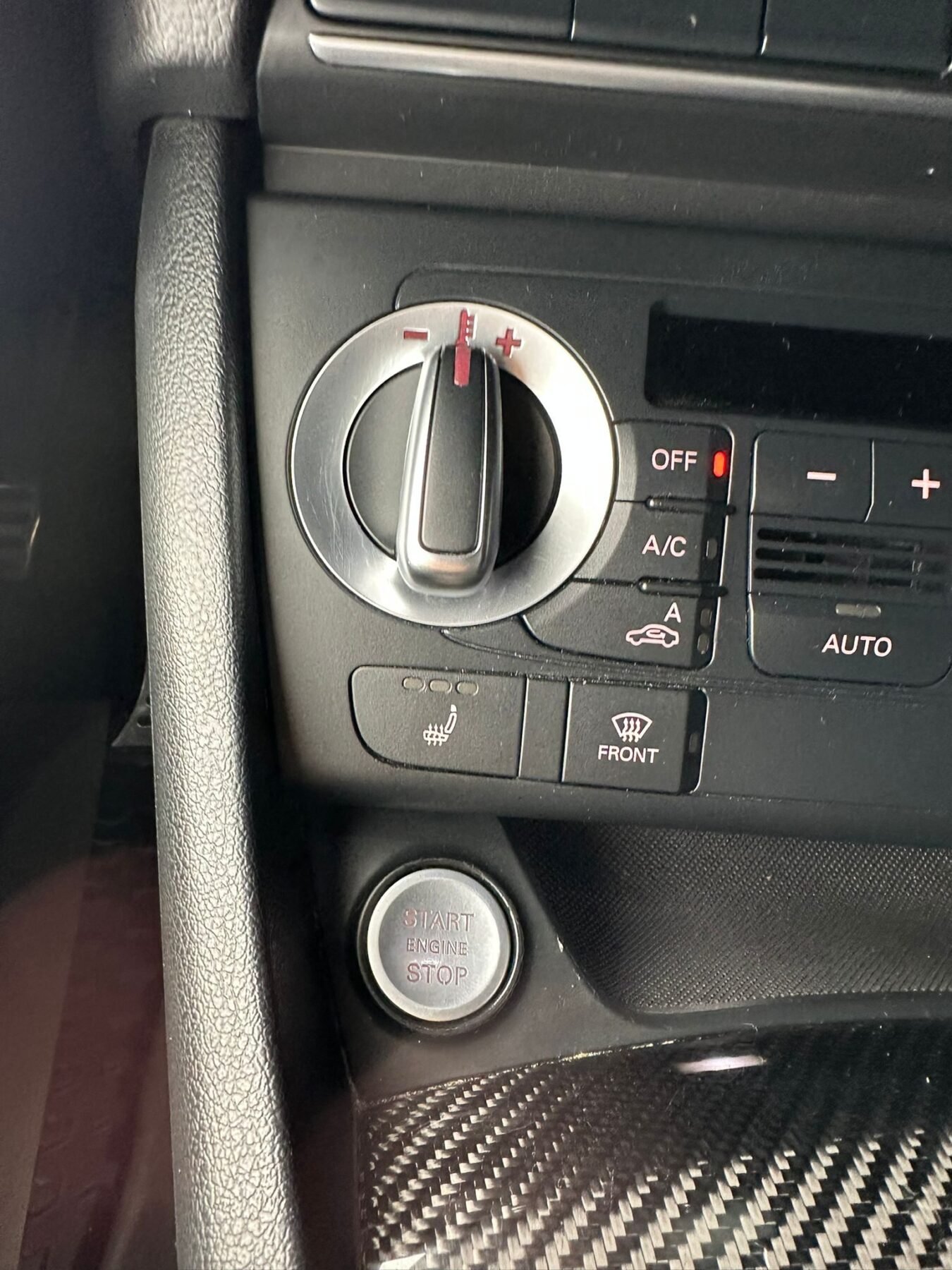 AUDI RSQ3 2.5 TFSI QUATTRO