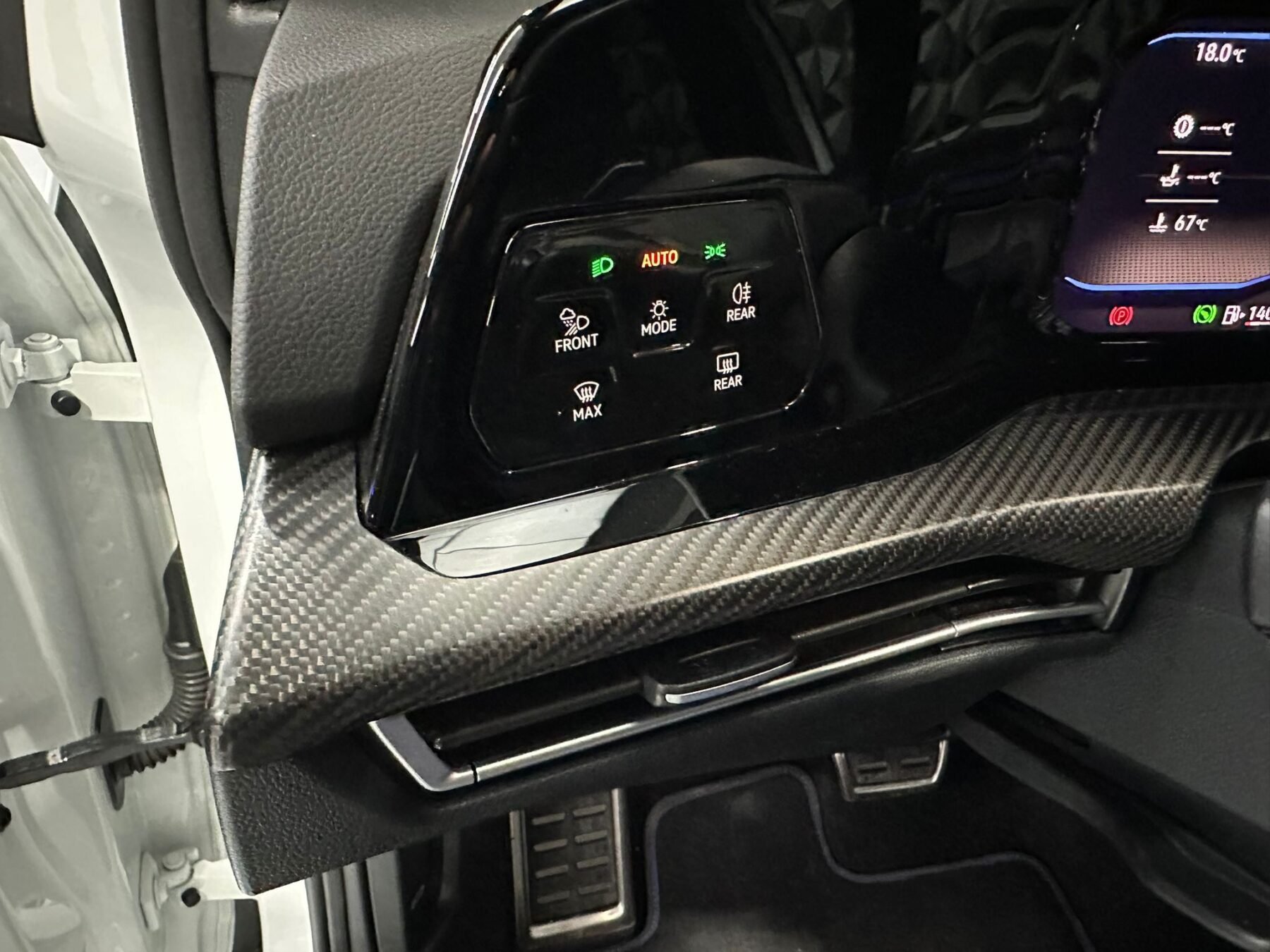 VOLKSWAGEN GOLF R 20 ANIVERSARIO