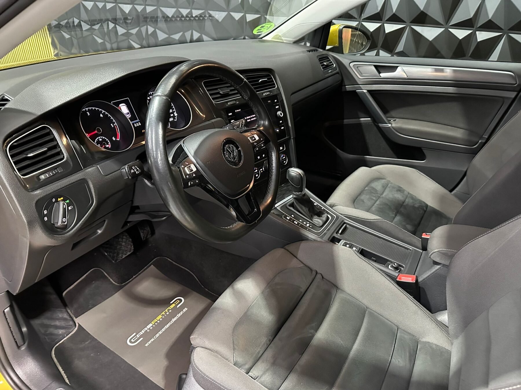 VOLKSWAGEN GOLF 1.6 TDI