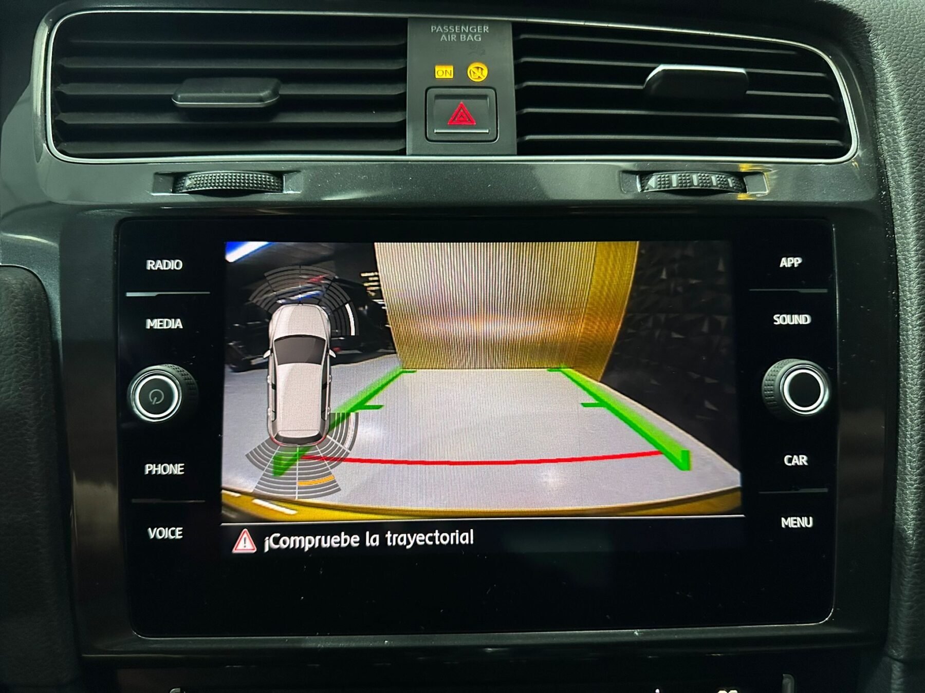 VOLKSWAGEN GOLF 1.6 TDI