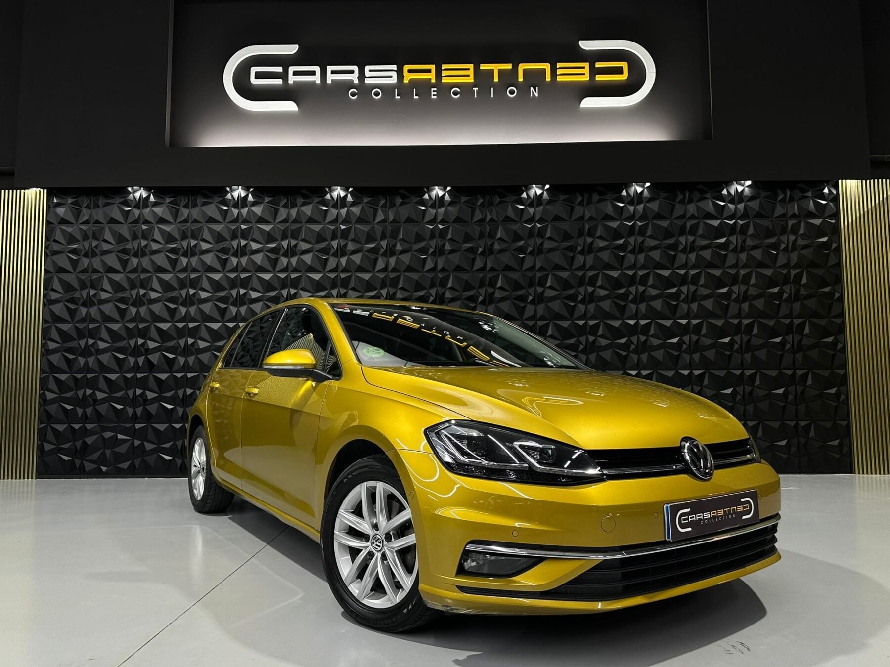 VOLKSWAGEN GOLF 1.6 TDI