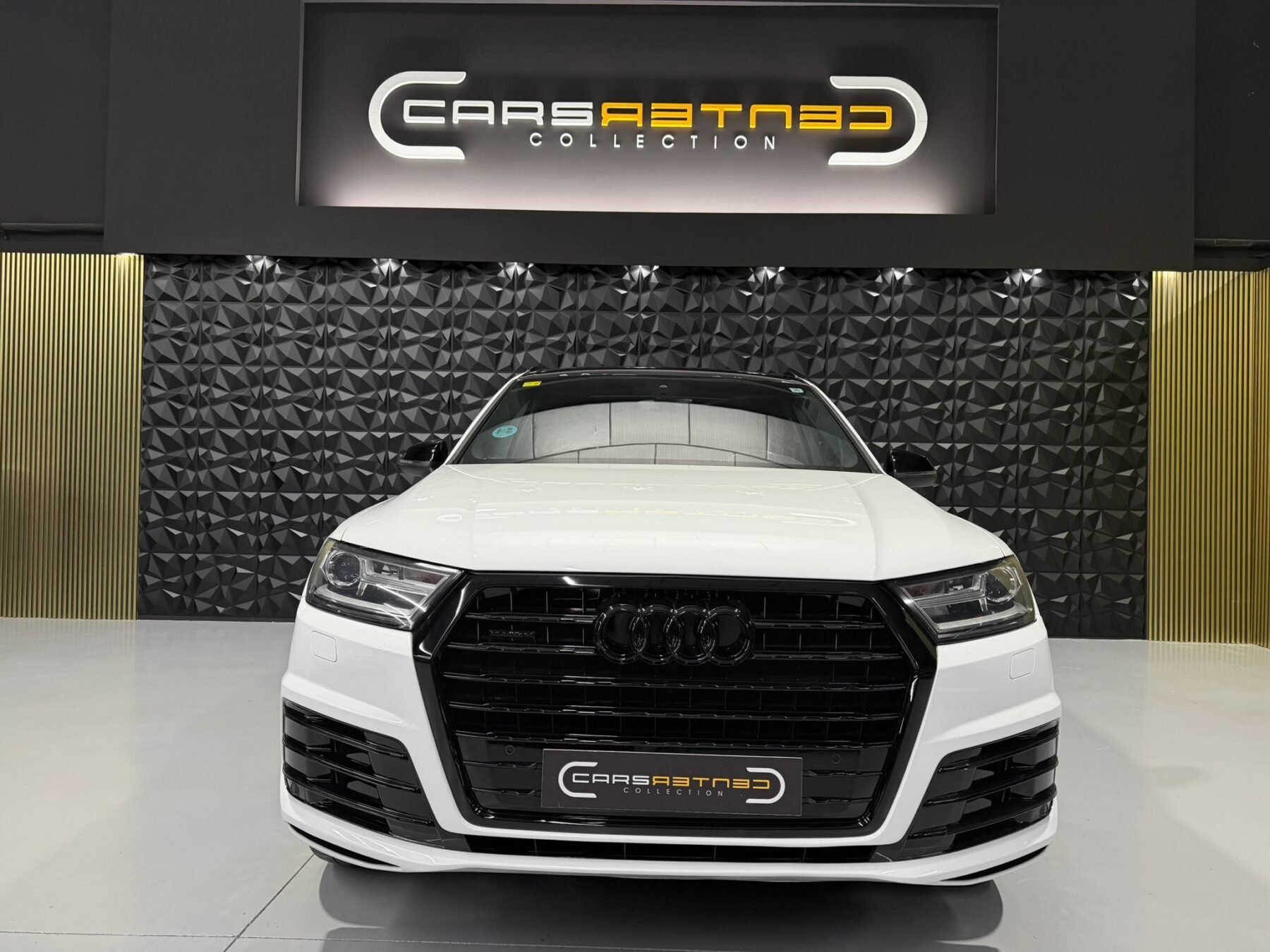 AUDI Q7 3.0 TDI SLINE