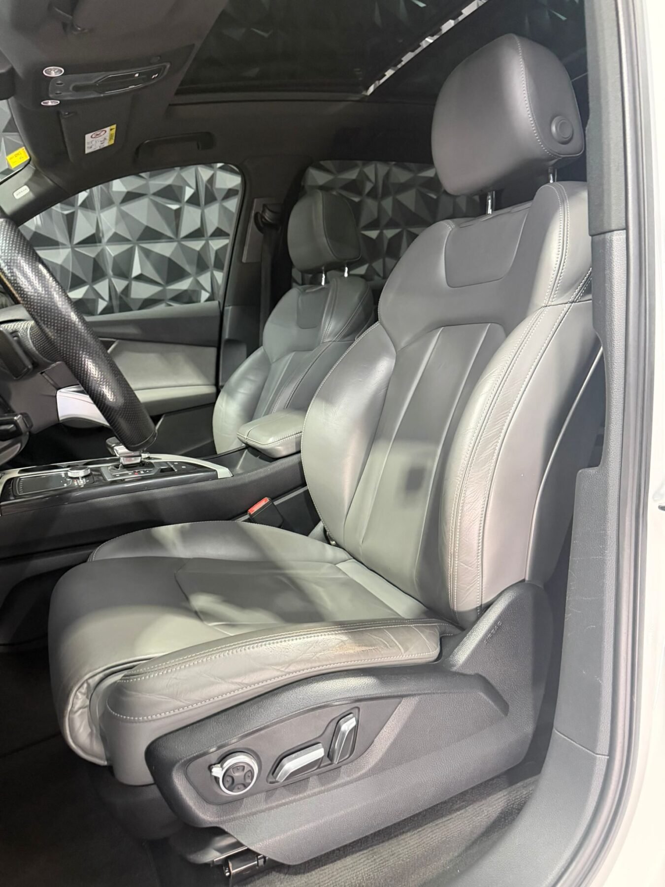 AUDI Q7 3.0 TDI SLINE