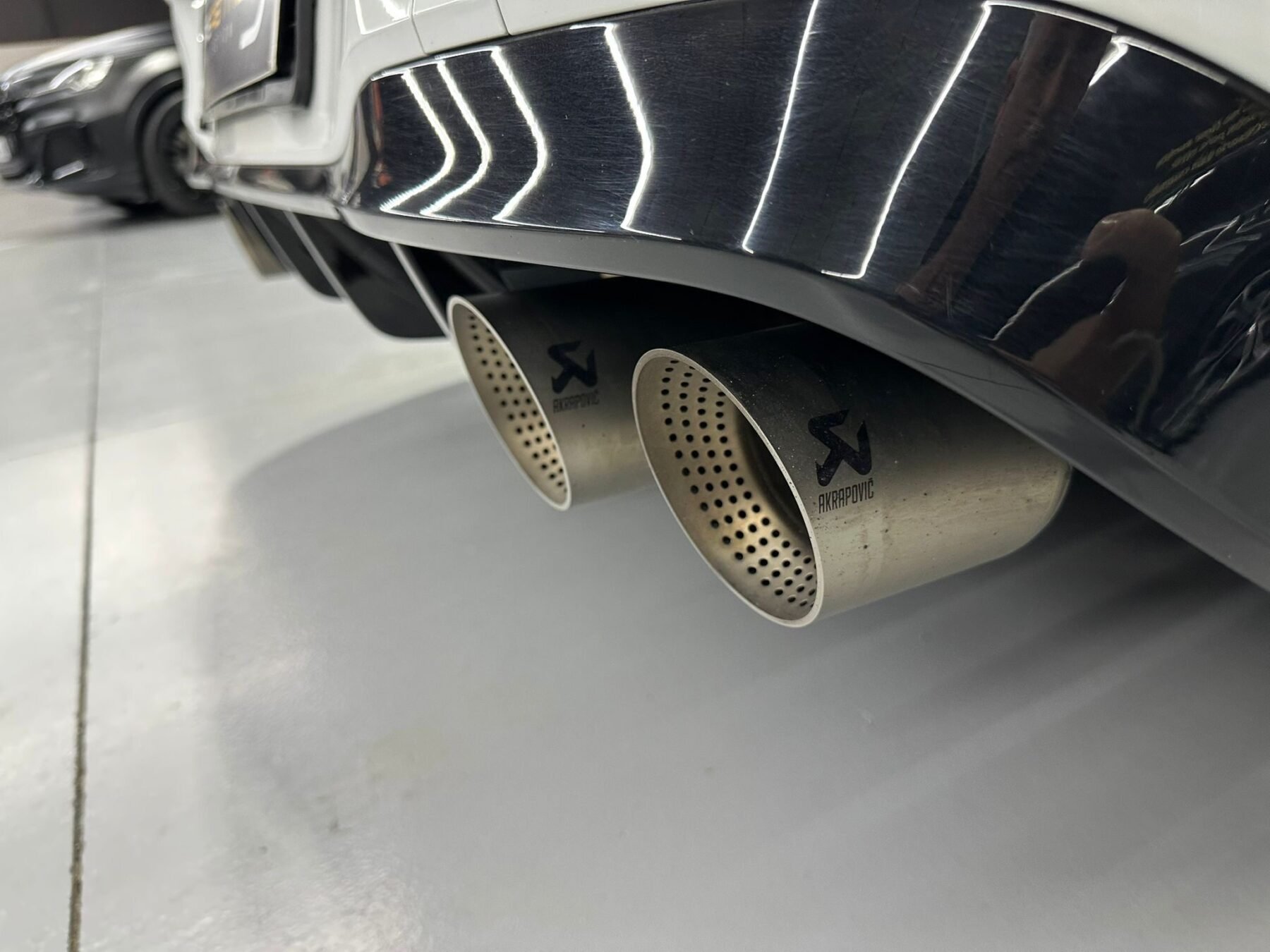 VOLKSWAGEN GOLF R 20 ANIVERSARIO