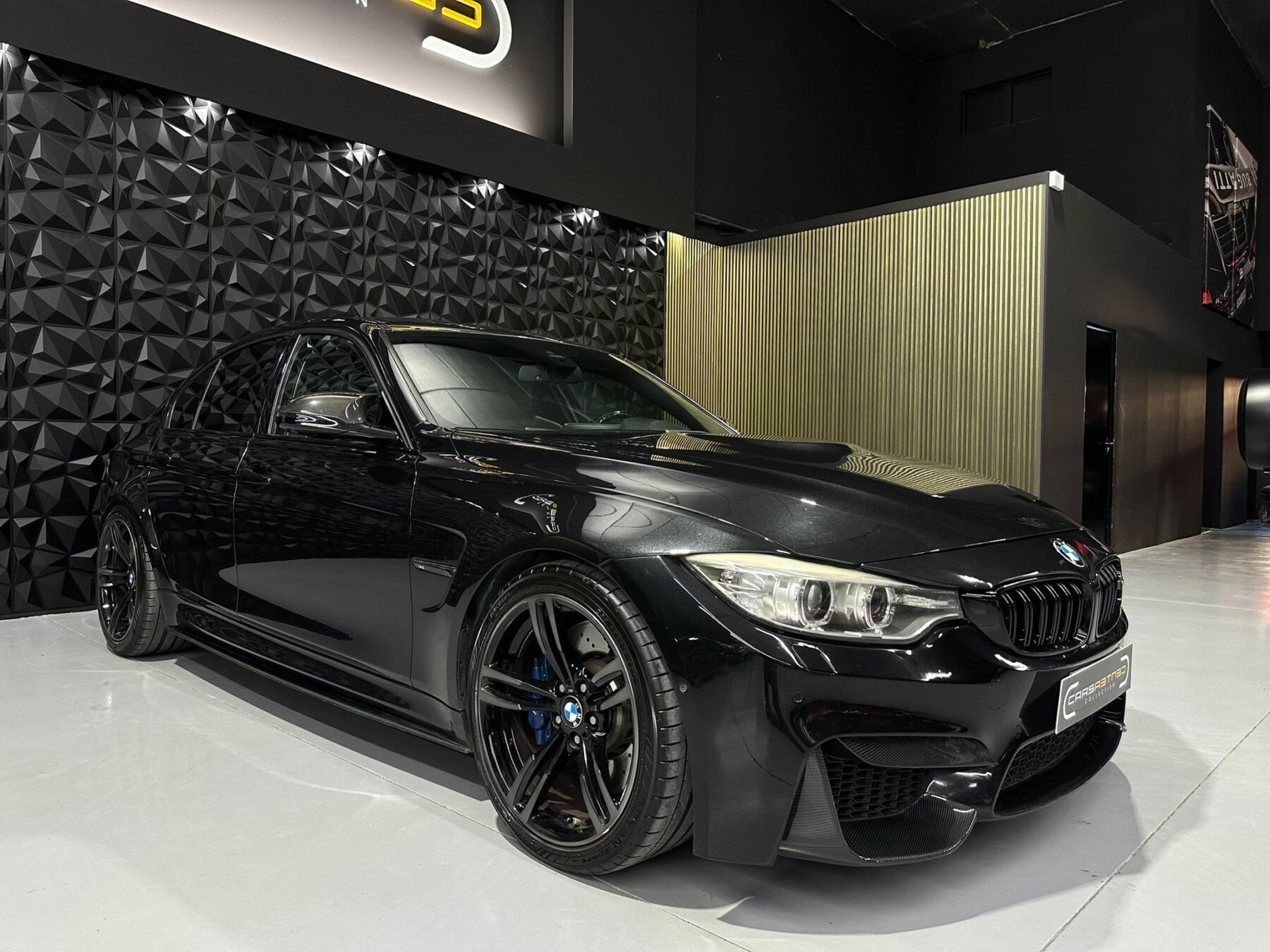 BMW M3 PERFORMANCE