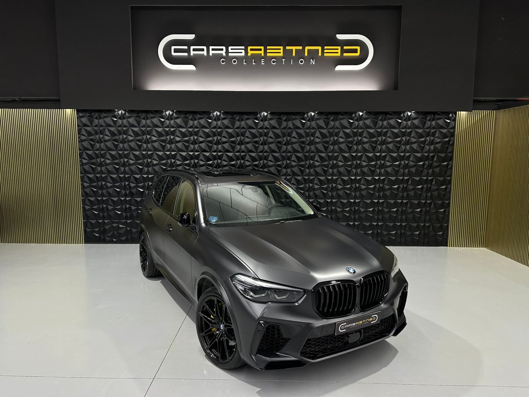BMW X5 45E