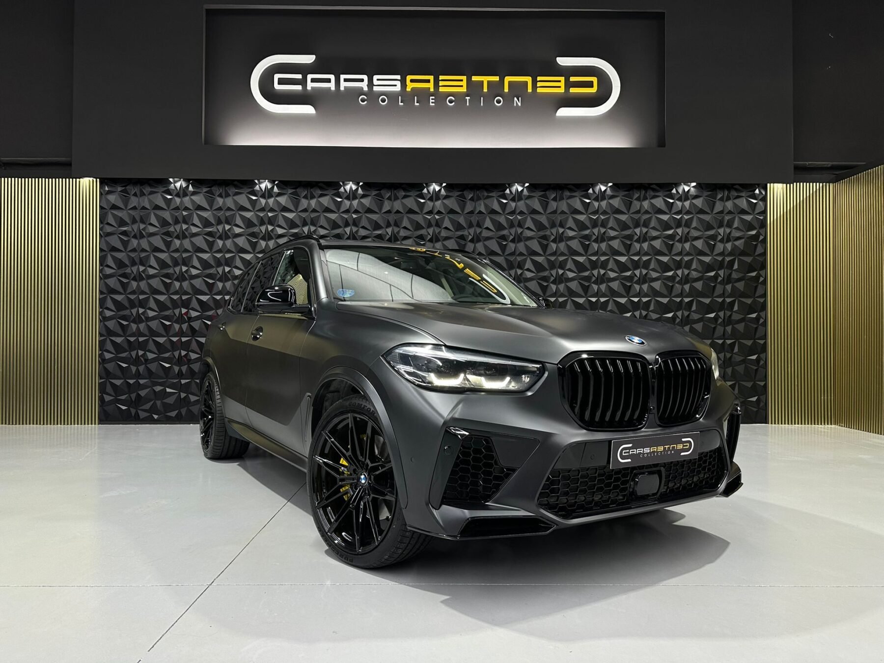 BMW X5 45E