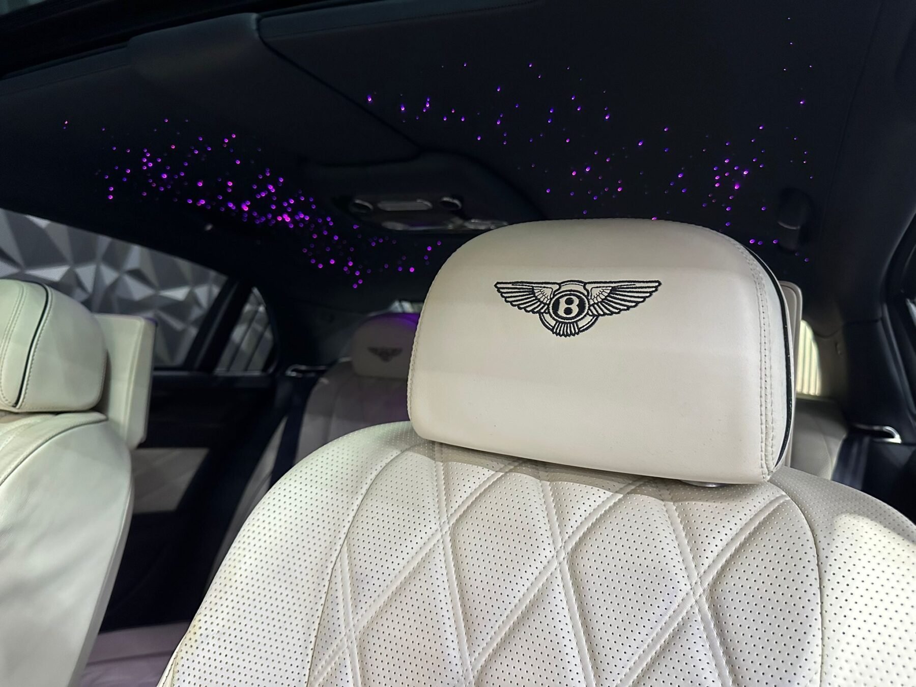 BENTLEY flying spur V8