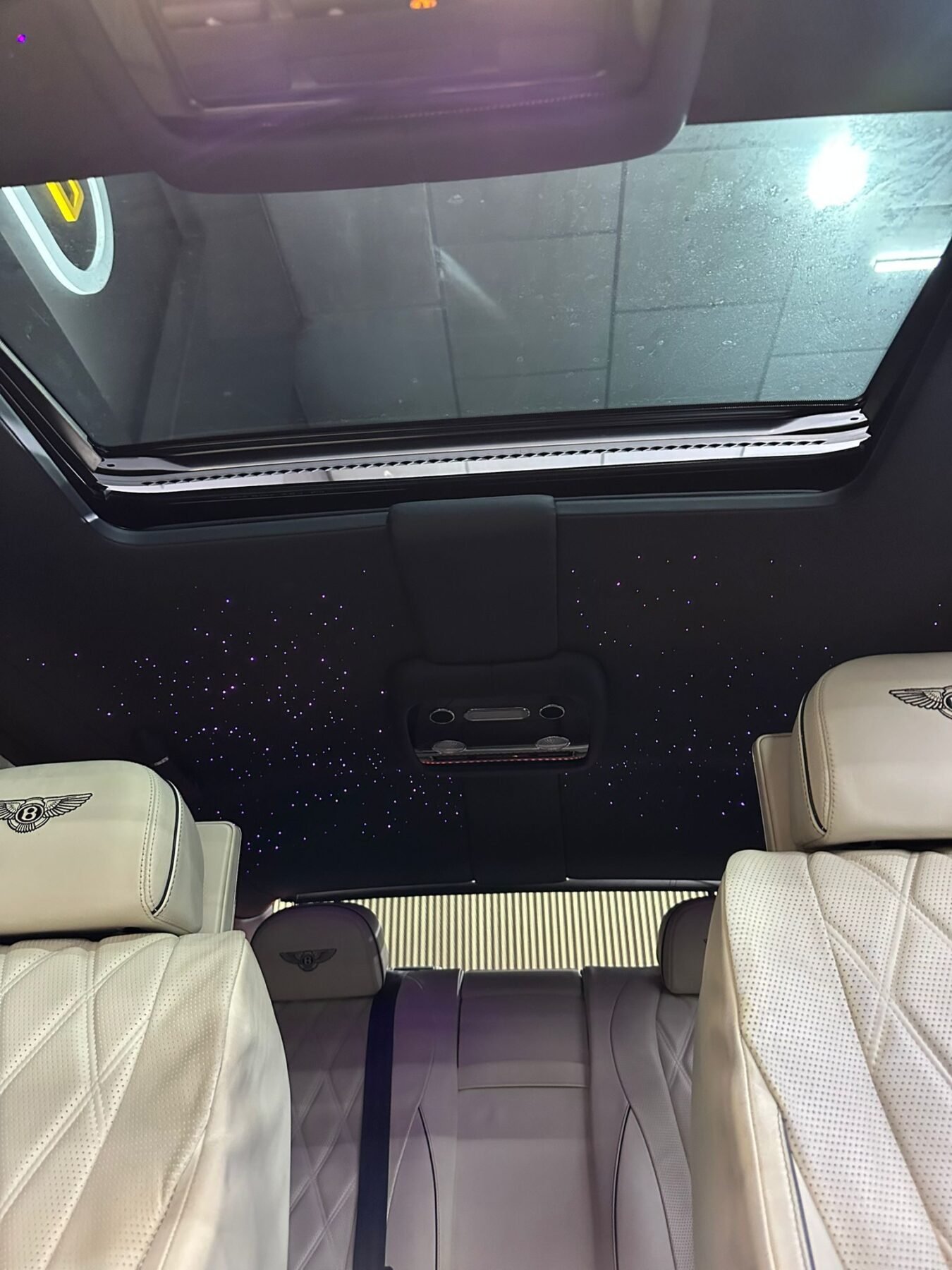 BENTLEY flying spur V8