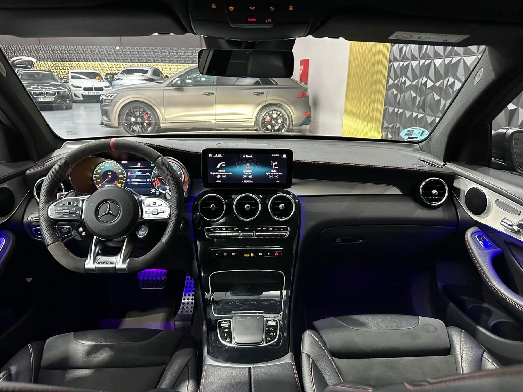 MERCEDES-BENZ GLC 43 AMG