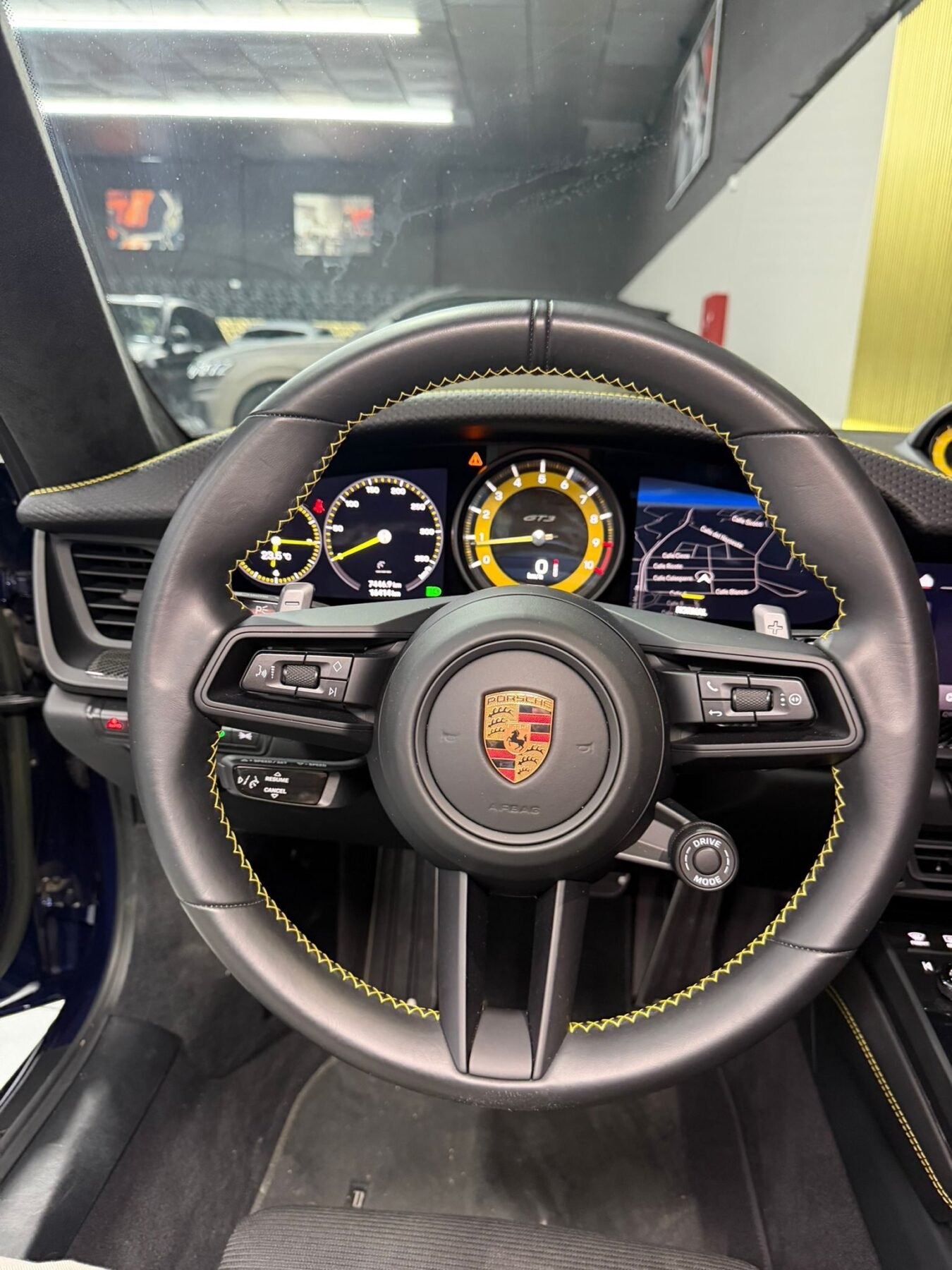 PORSCHE 992 GT3 Pack Touring