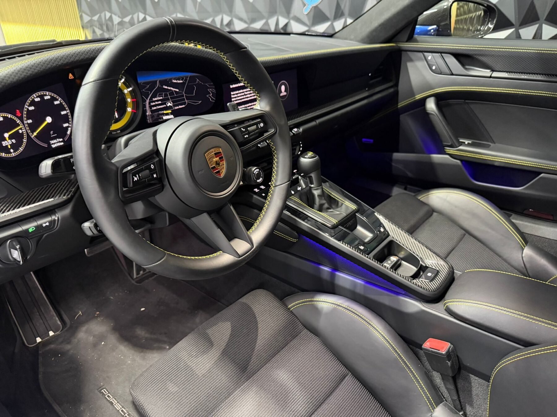 PORSCHE 992 GT3 Pack Touring