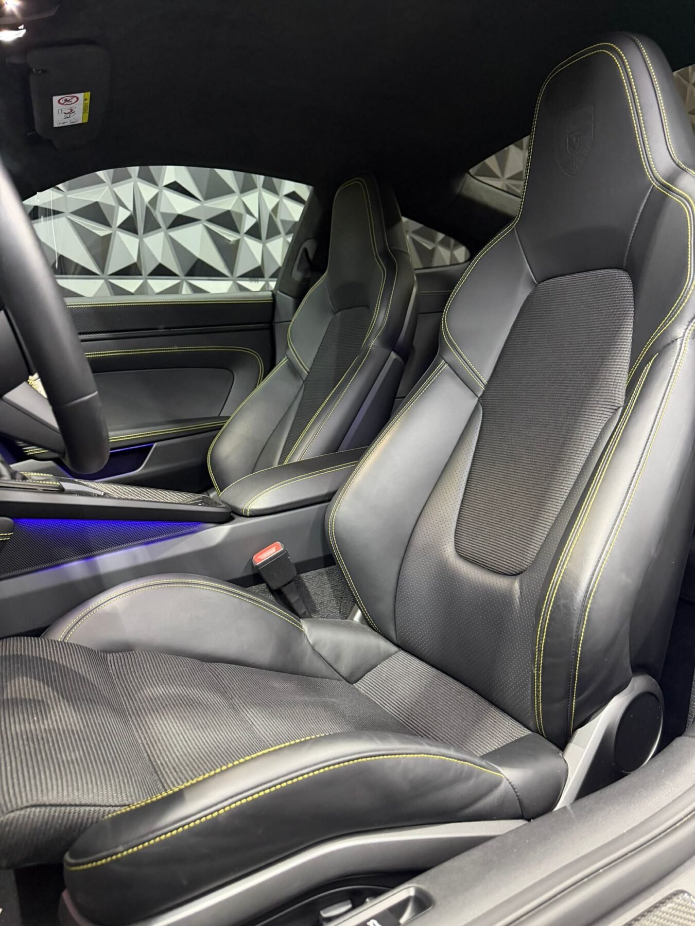 PORSCHE 992 GT3 Pack Touring