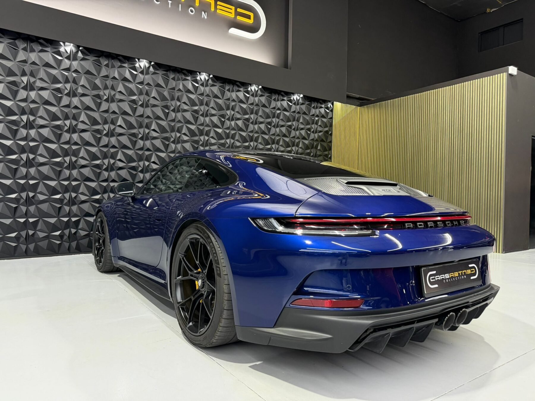 PORSCHE 992 GT3 Pack Touring