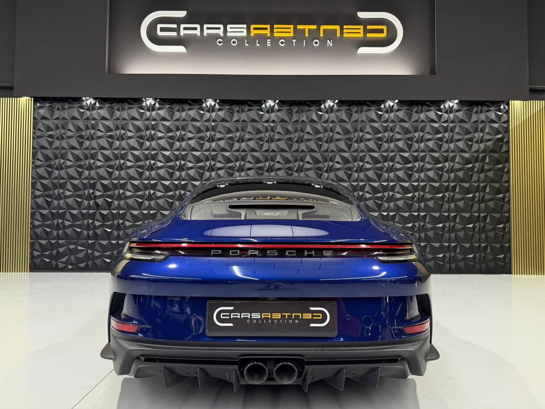 PORSCHE 992 GT3 Pack Touring