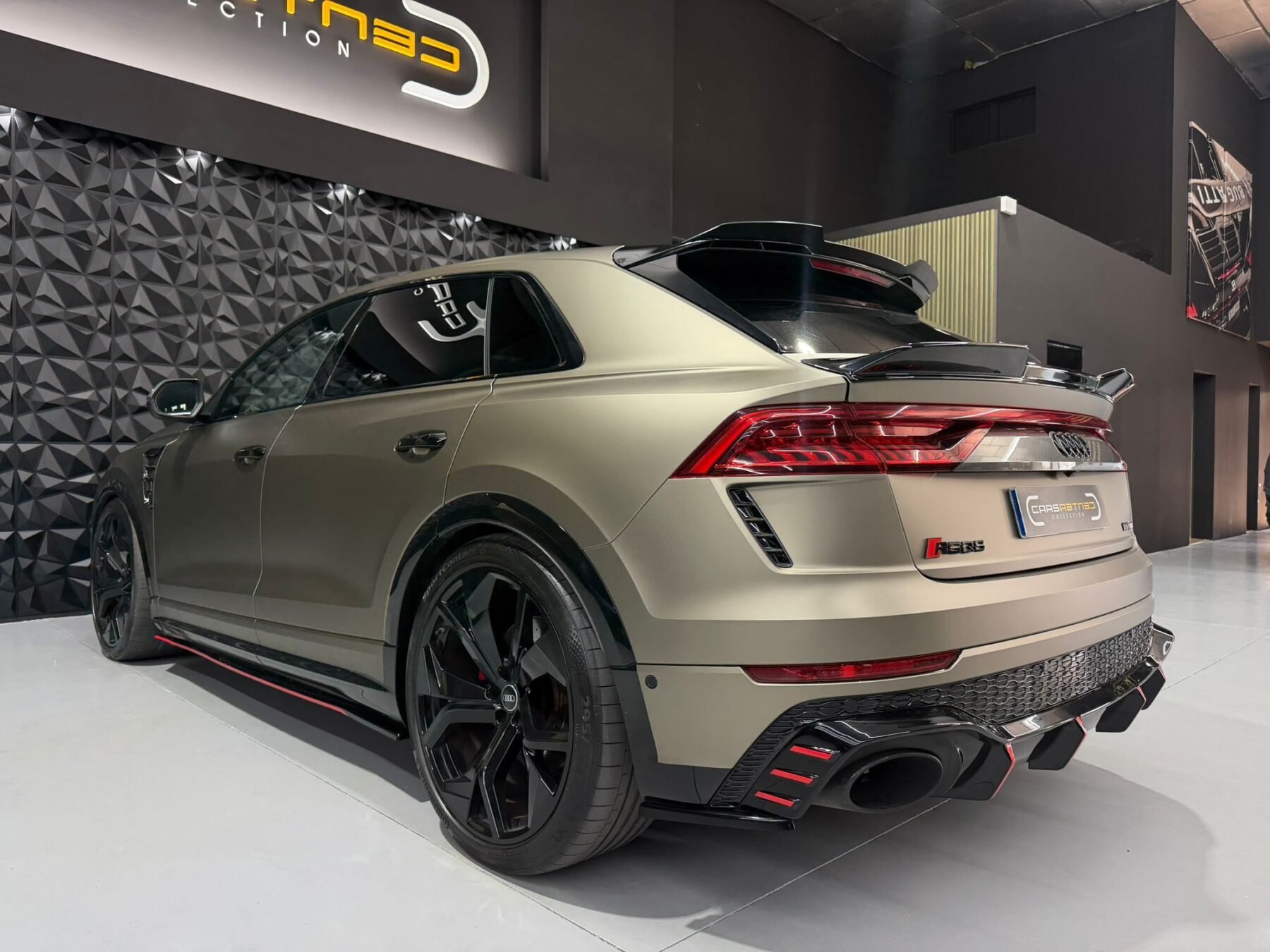 AUDI RSQ8 MTM