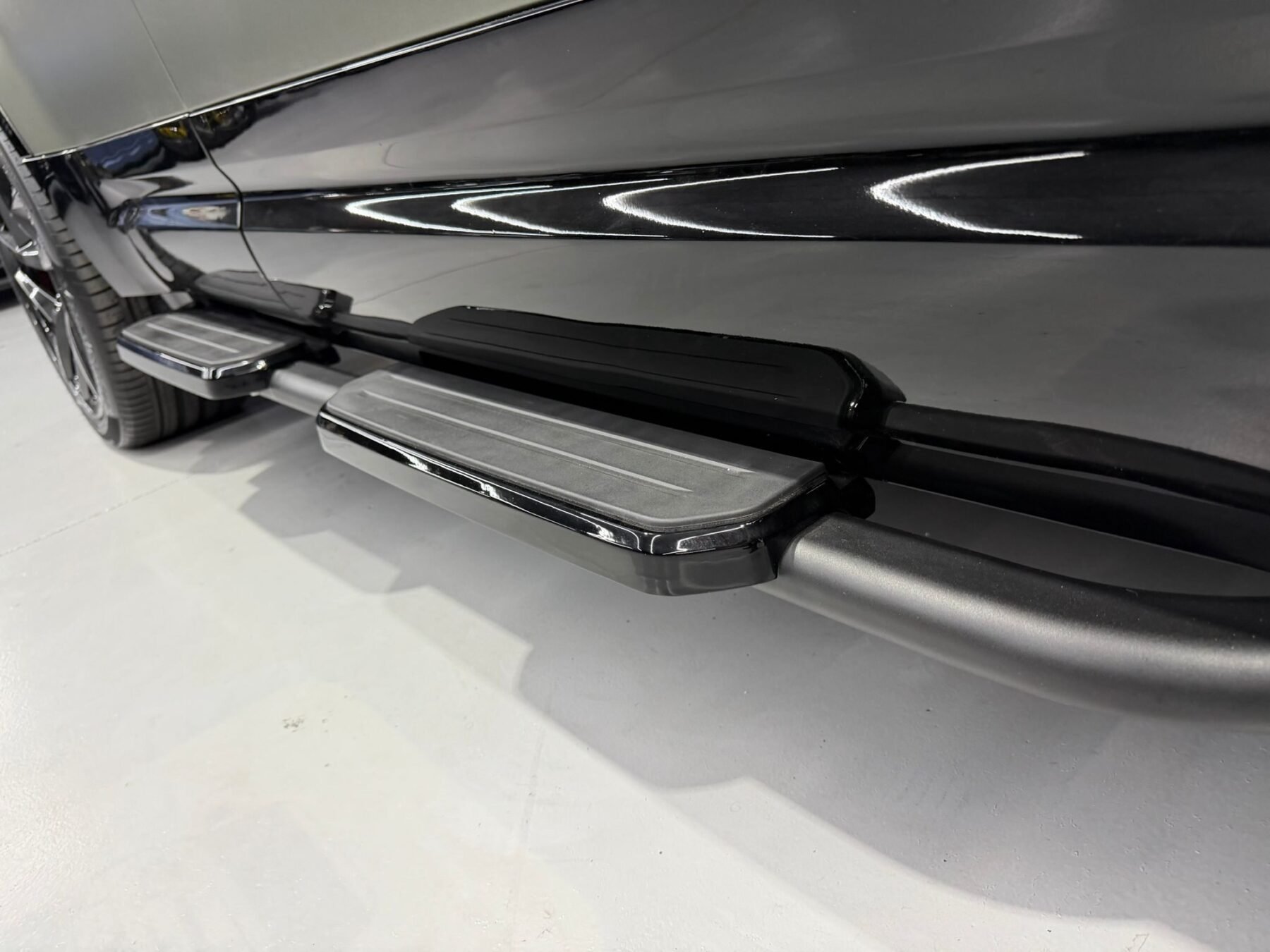 LAND-ROVER DEFENDER 2.0 D240 