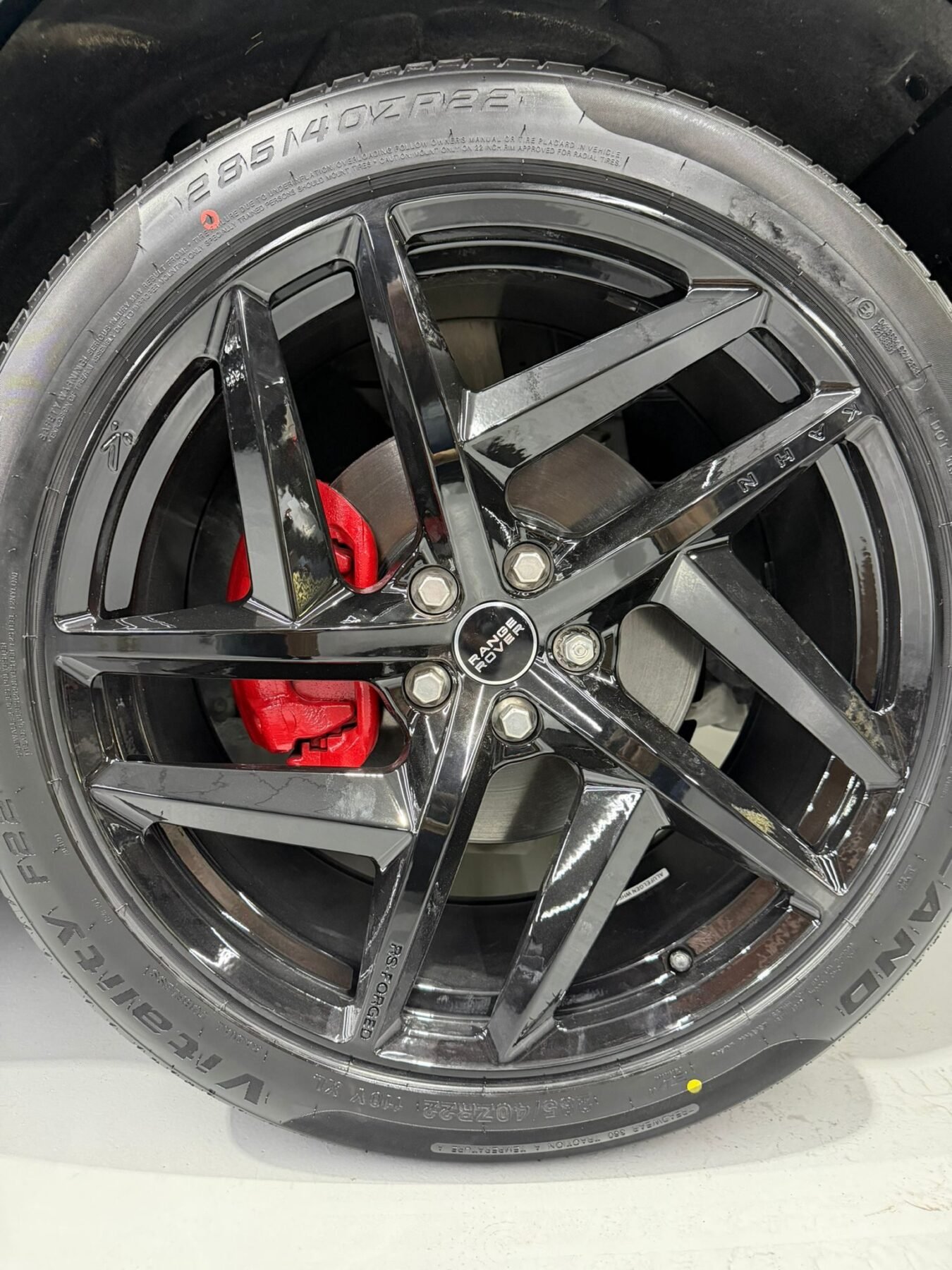 LAND-ROVER DEFENDER 2.0 D240 