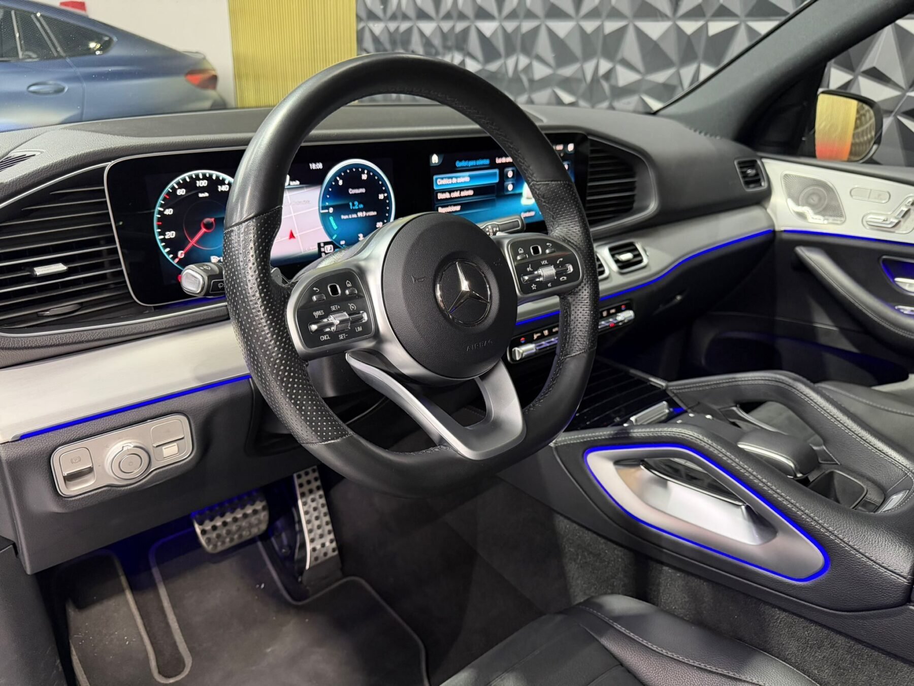 MERCEDES-BENZ GLE 300 D 4 MATIC