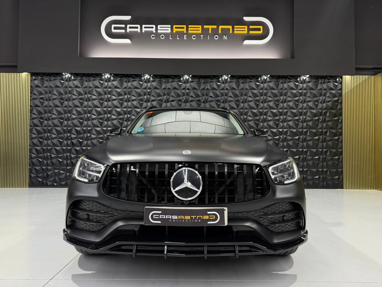 MERCEDES-BENZ GLC 220D AMG