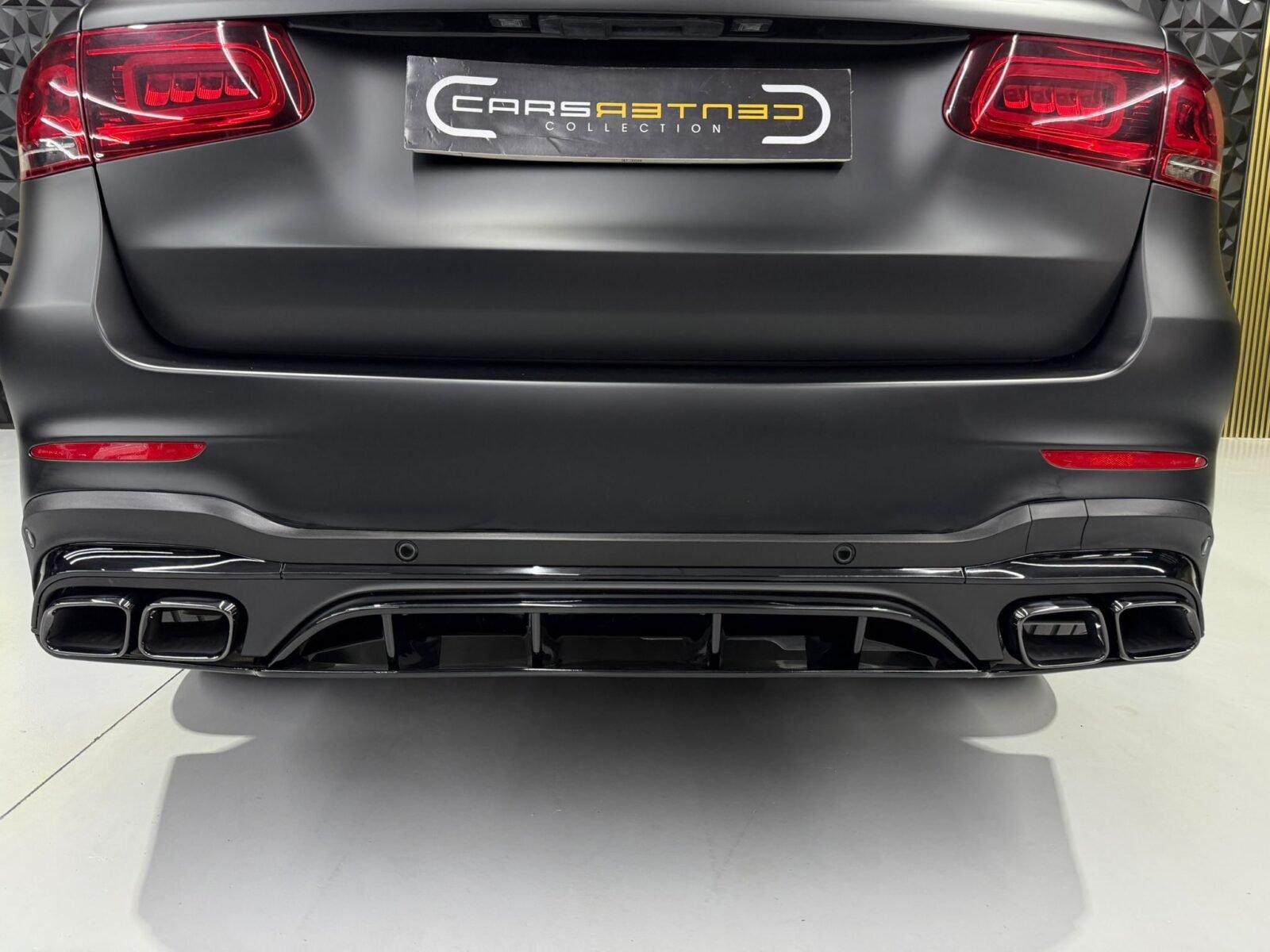 MERCEDES-BENZ GLC 220D AMG