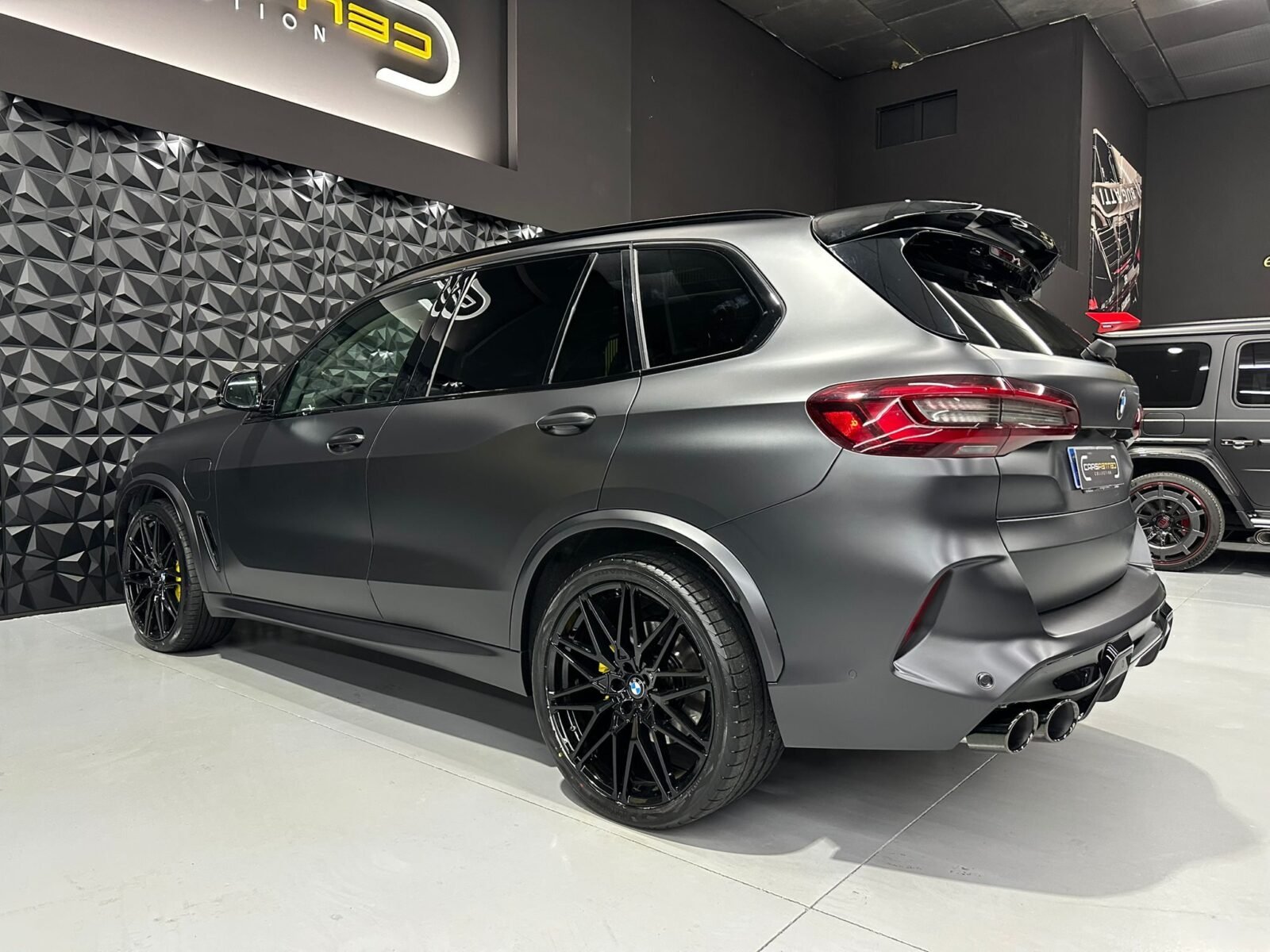 BMW X5 45E