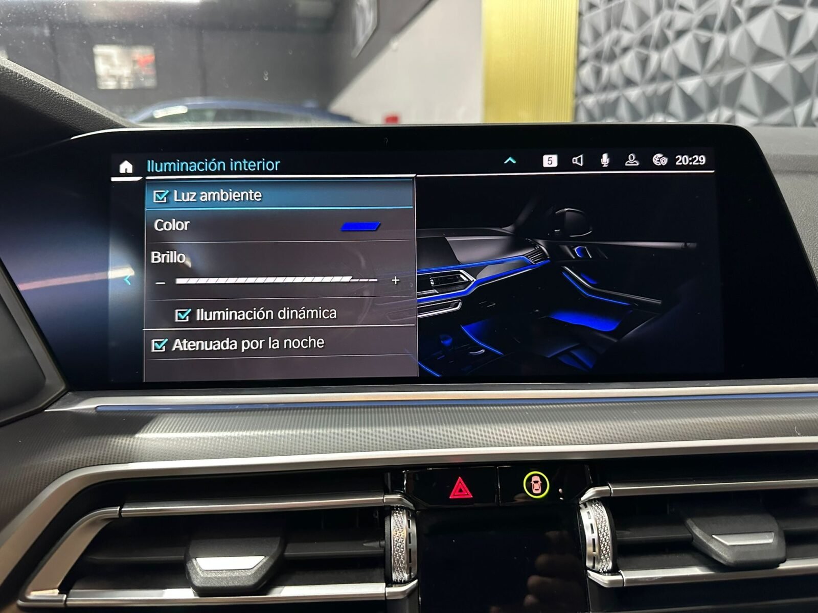 BMW X5 45E