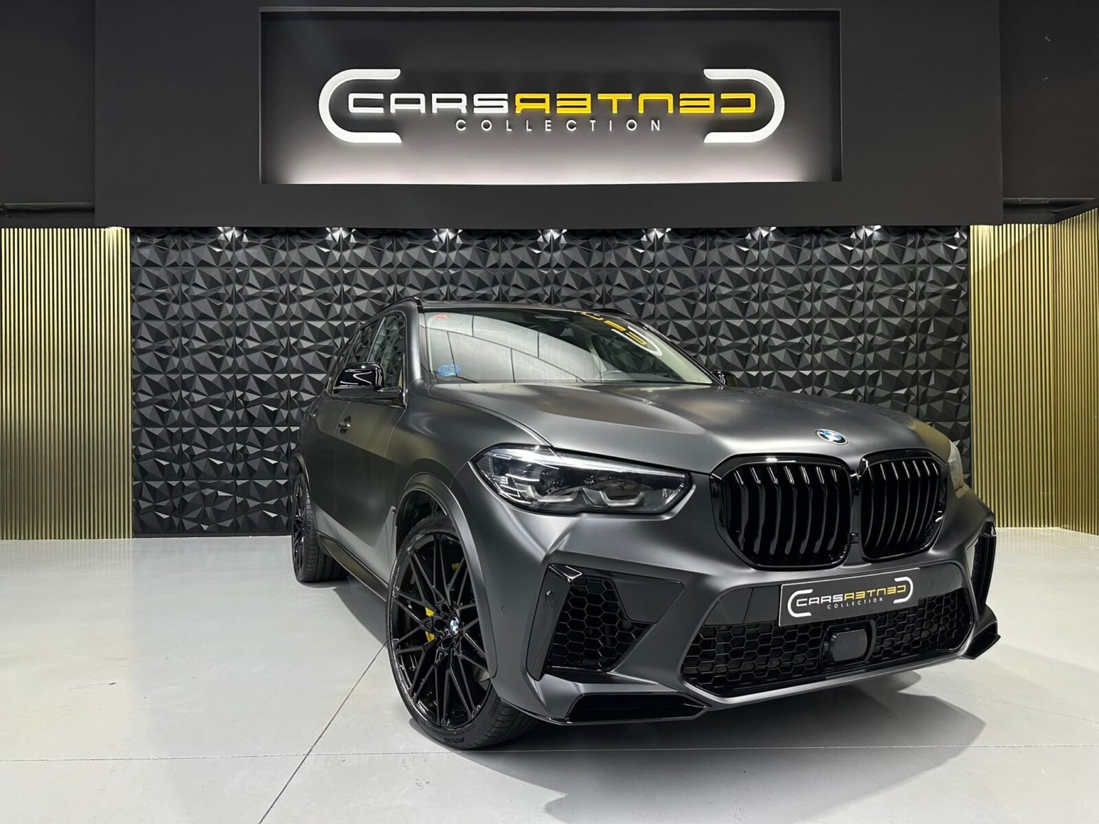 BMW X5 45E