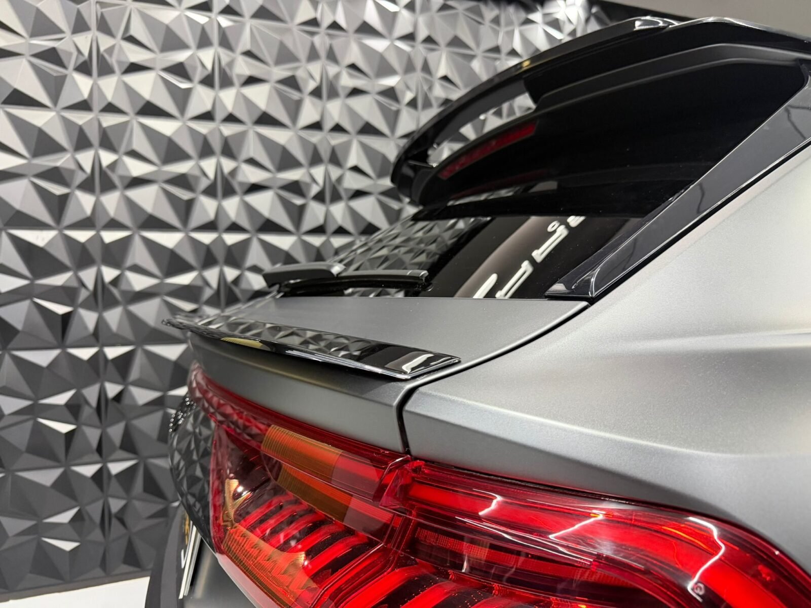 AUDI RSQ8 TFSI RS