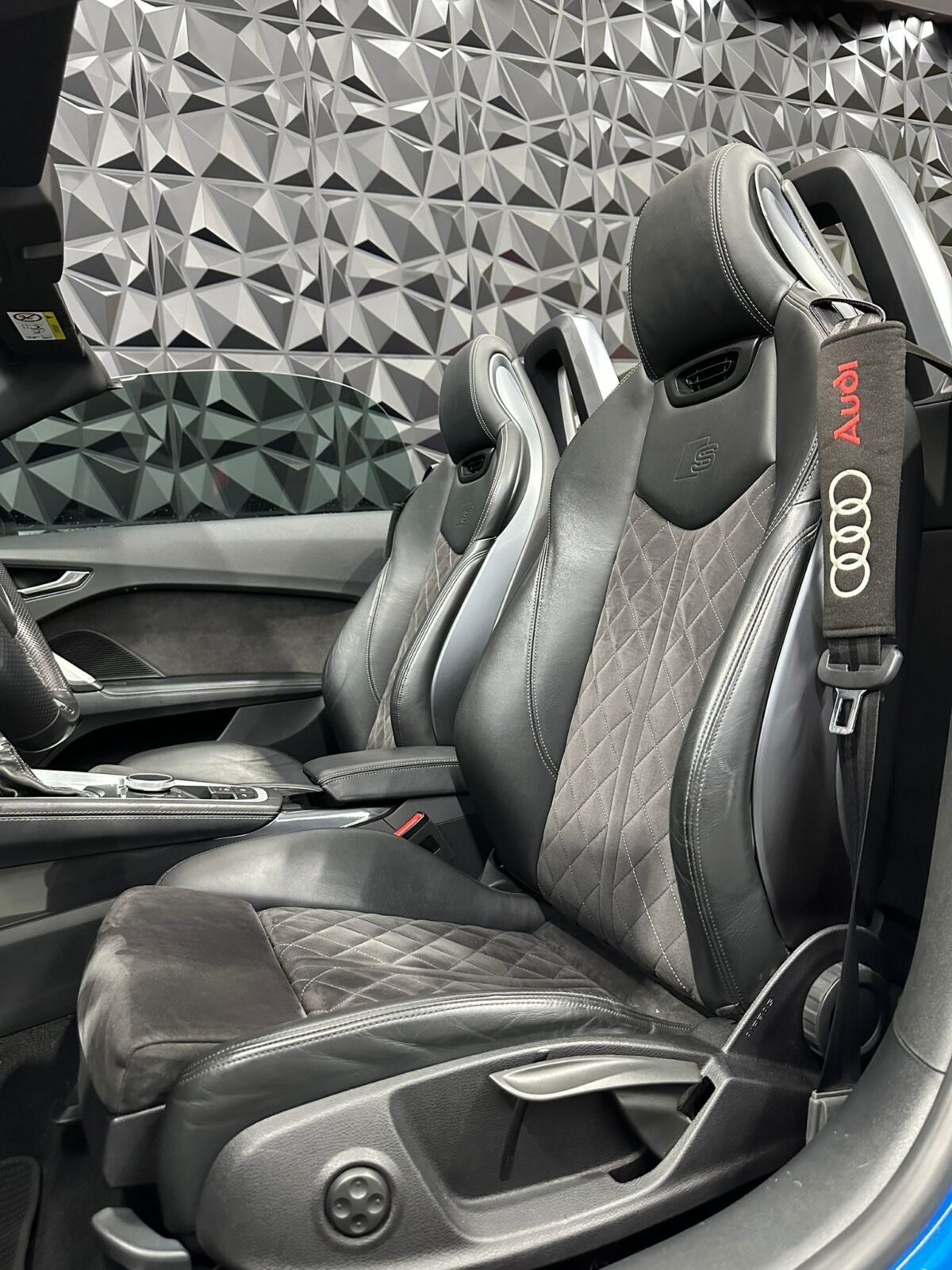 AUDI TT 2.0 TFSI CABRIO