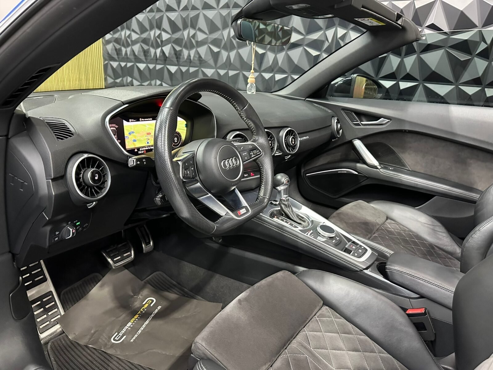 AUDI TT 2.0 TFSI CABRIO