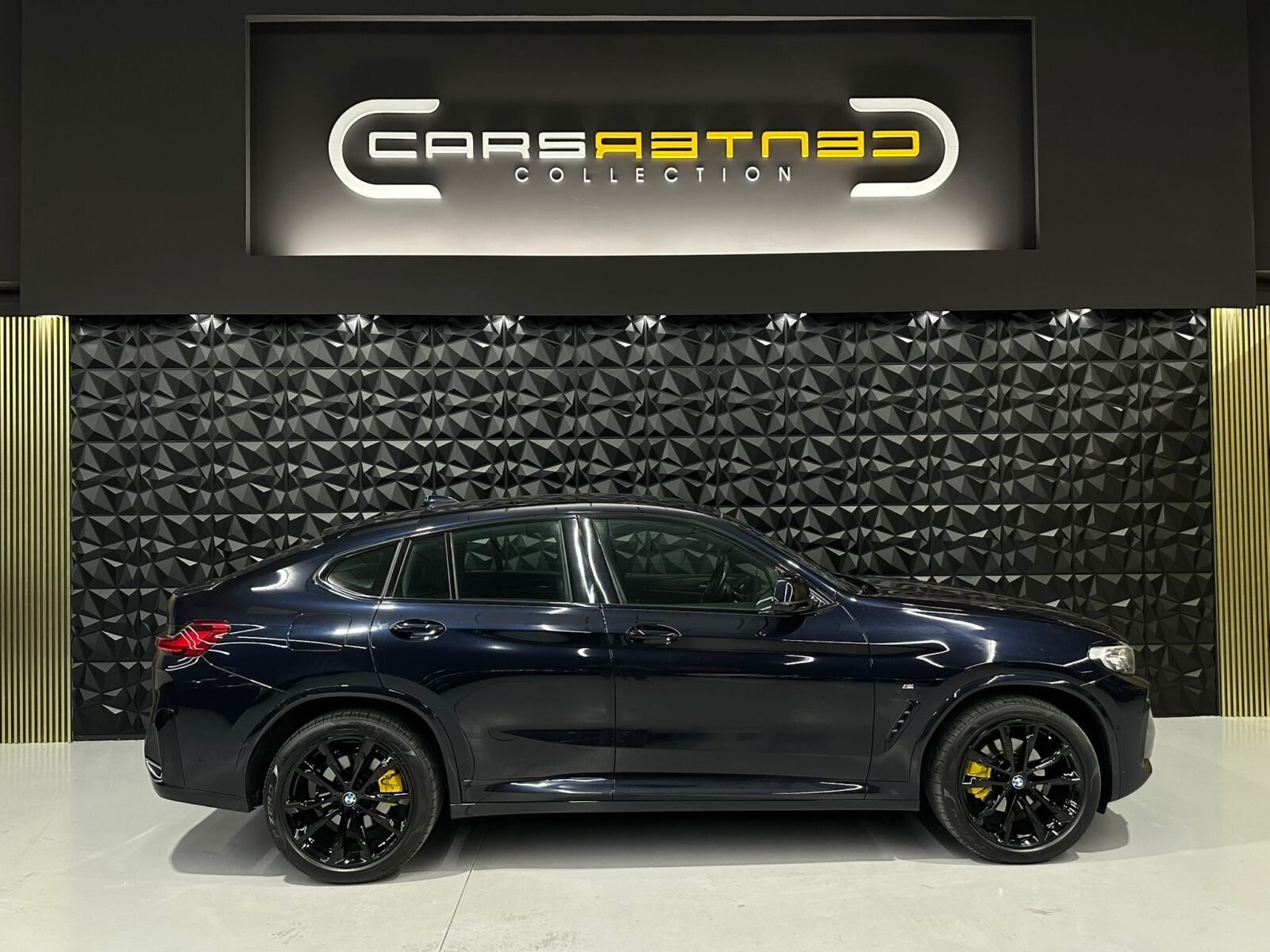 BMW X4  2.0 D PAQUETE M