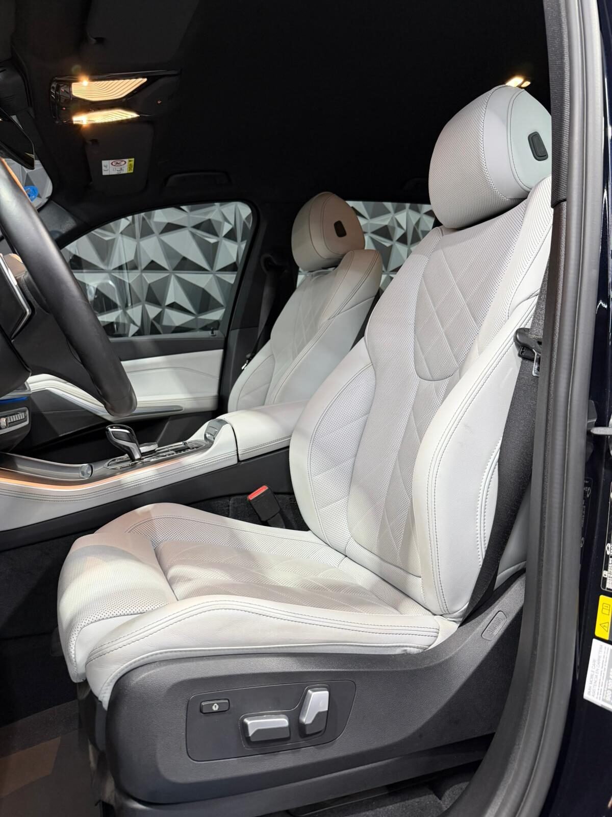 BMW X5 45E