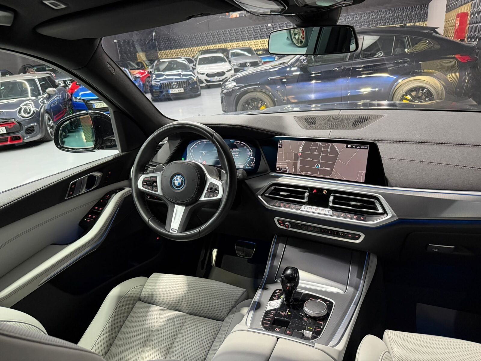 BMW X5 45E