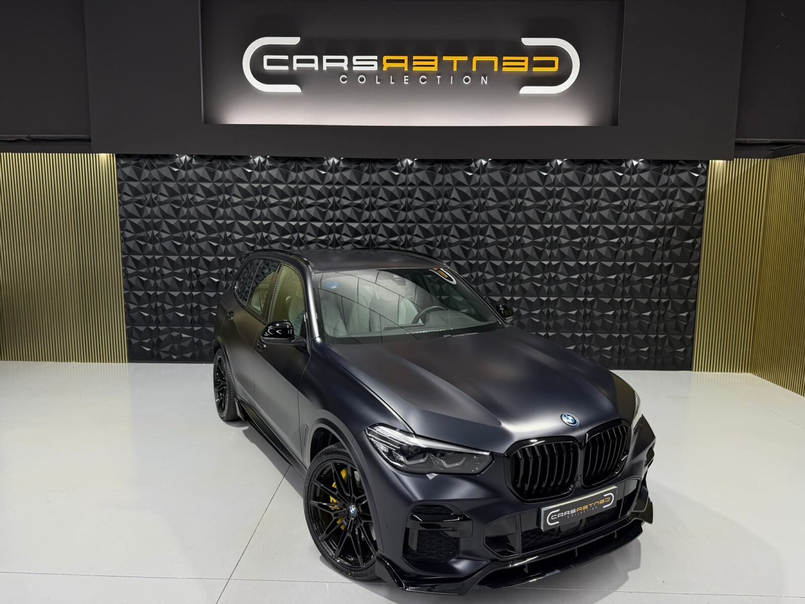 BMW X5 45E
