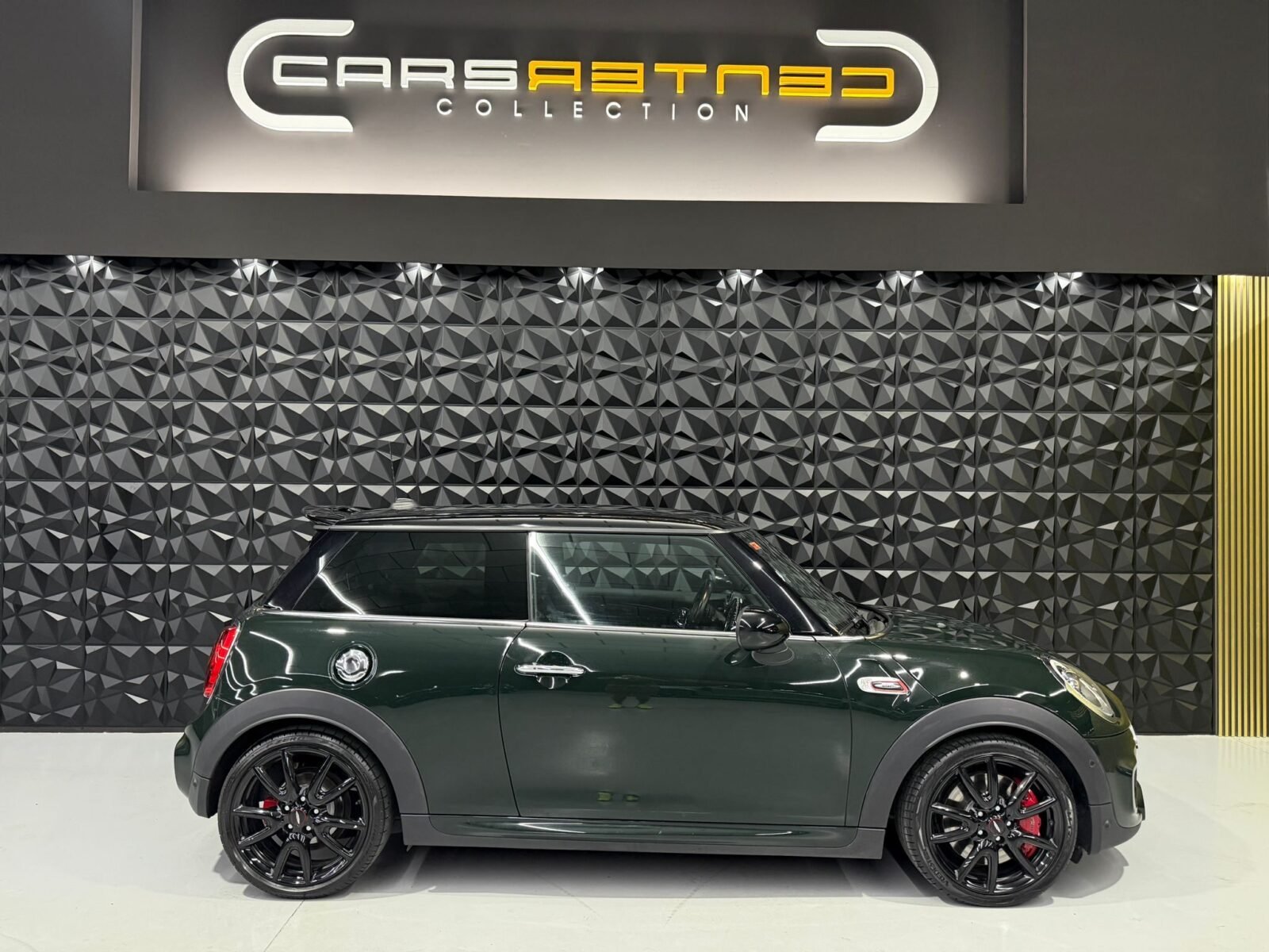 MINI COOPER JOHN COOPER WORKS