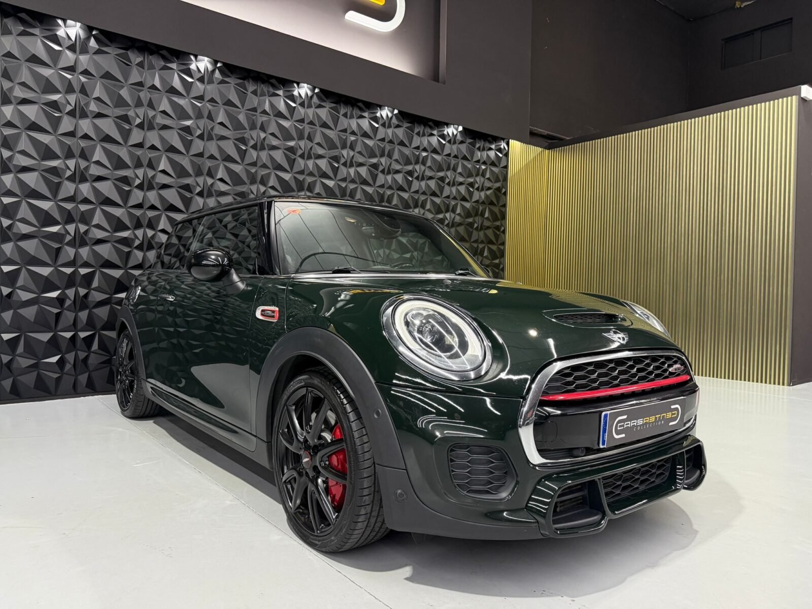 MINI COOPER JOHN COOPER WORKS