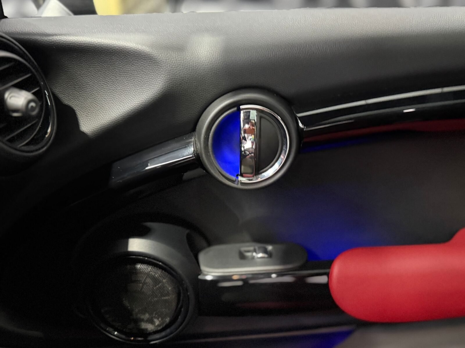 MINI COOPER JOHN COOPER WORKS