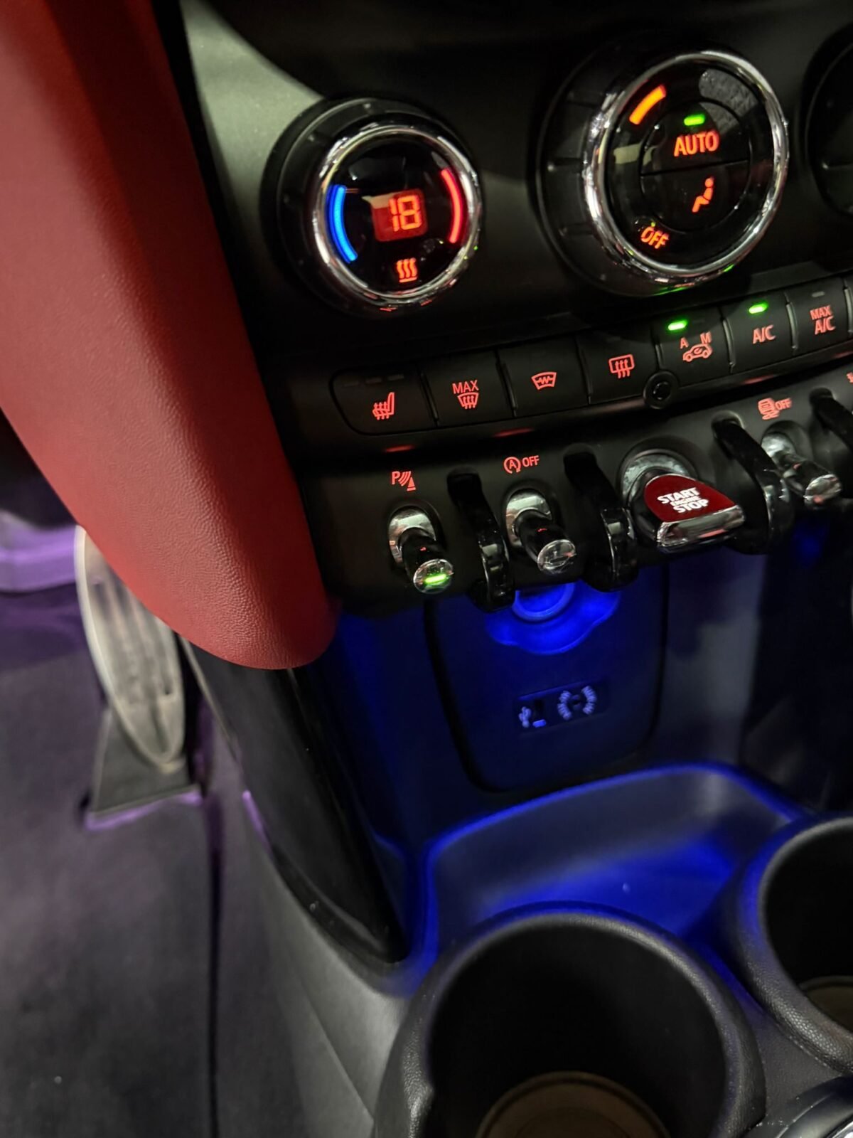 MINI COOPER JOHN COOPER WORKS