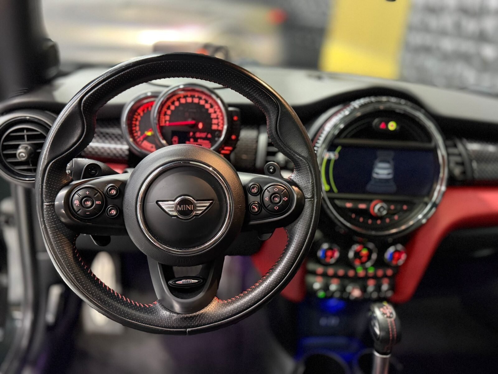 MINI COOPER JOHN COOPER WORKS