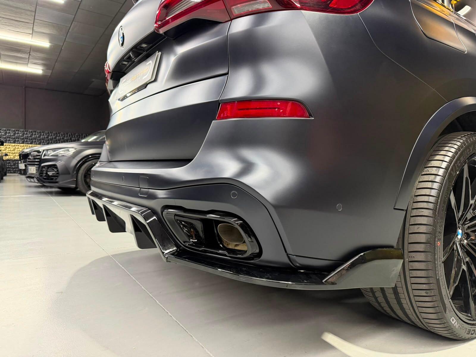 BMW X5 45E
