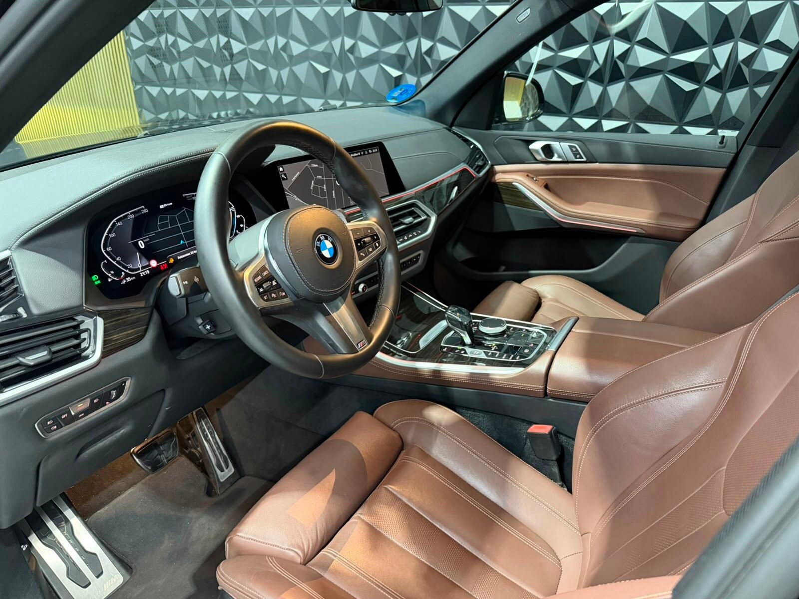 BMW X5 45E