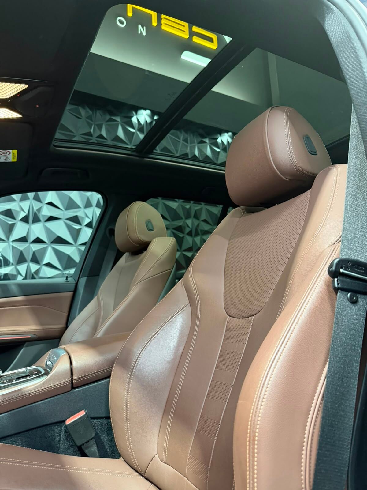 BMW X5 45E