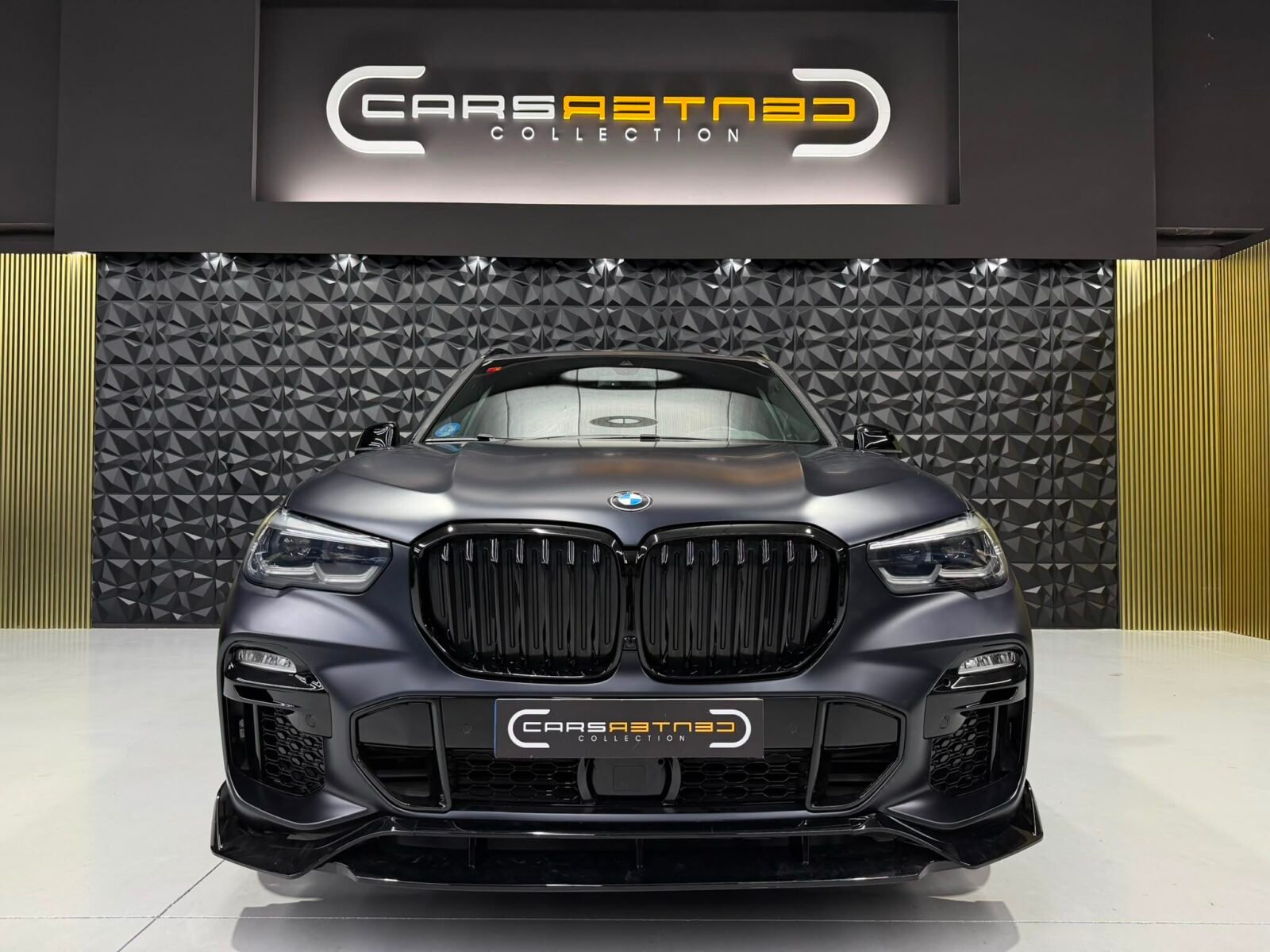 BMW X5 45E