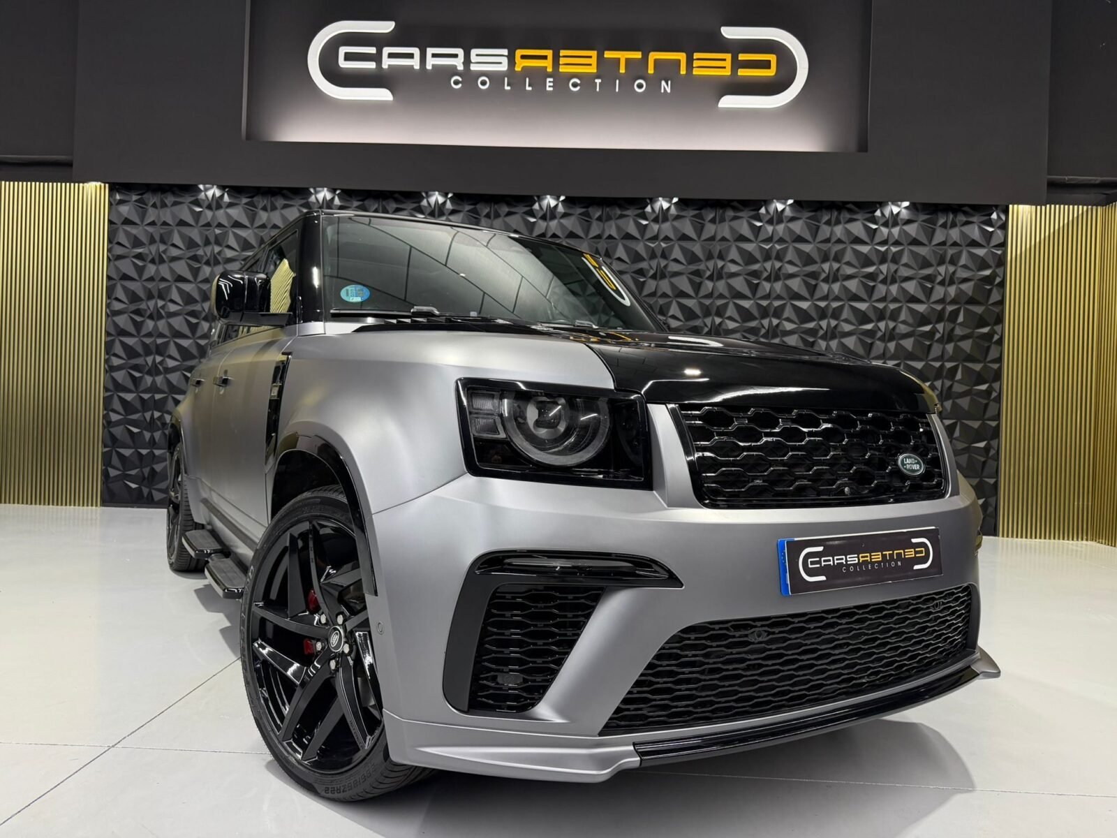 LAND-ROVER DEFENDER 3.0D I6 250 SE 110 Auto 4WD MHEV