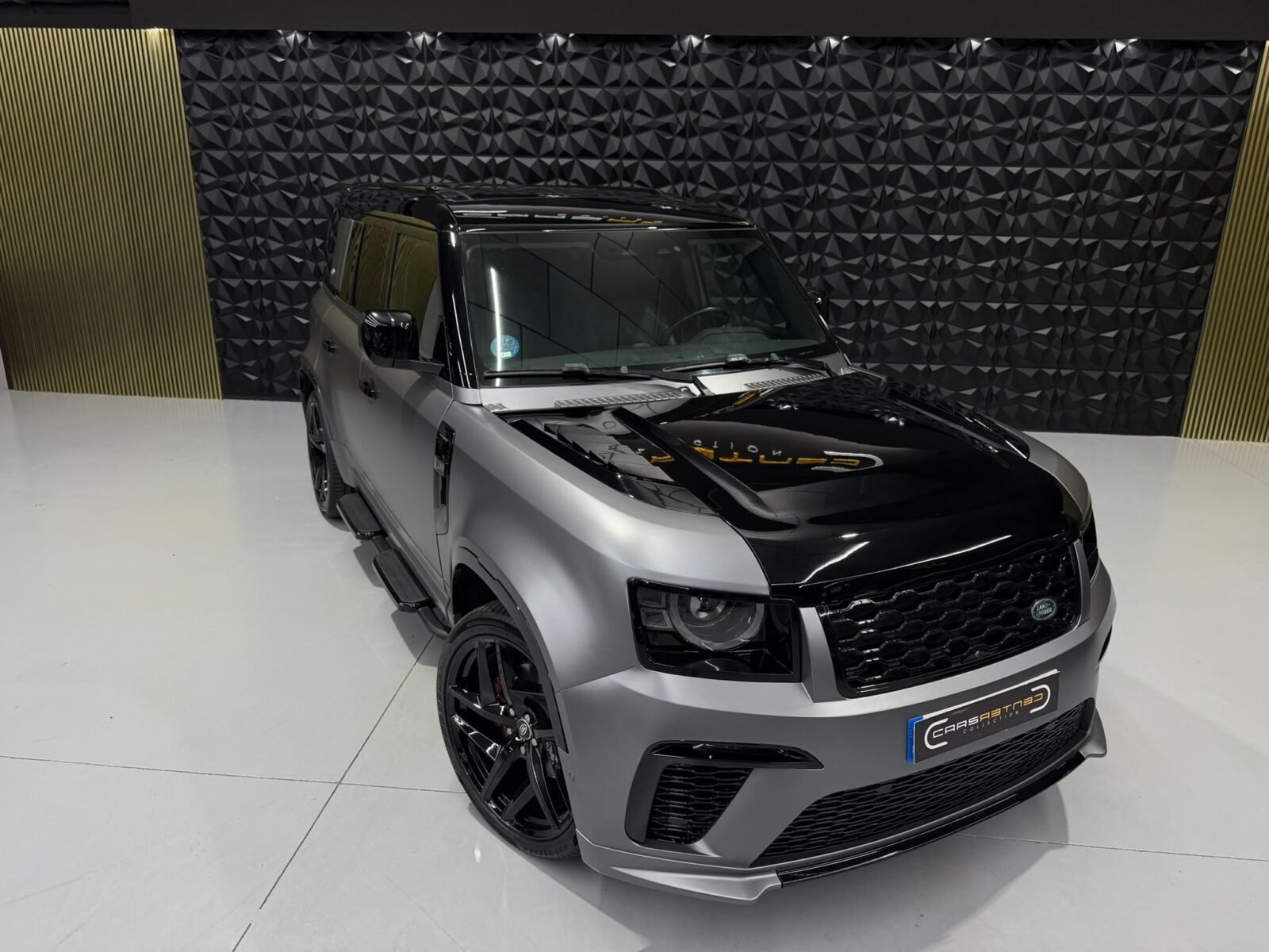 LAND-ROVER DEFENDER 3.0D I6 250 SE 110 Auto 4WD MHEV
