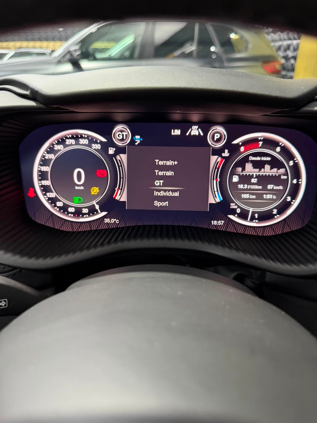 ASTON MARTIN DBX 4.0 V8