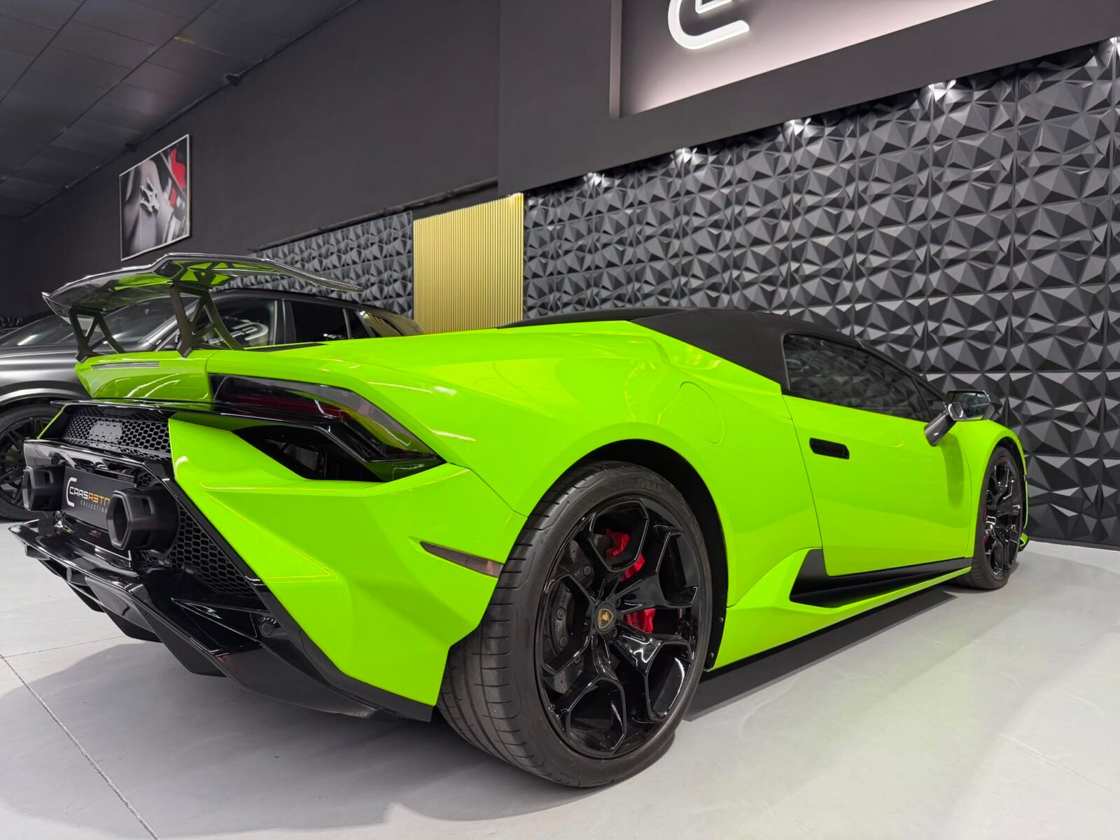 LAMBORGHINI HURACAN LP610 SPYDER