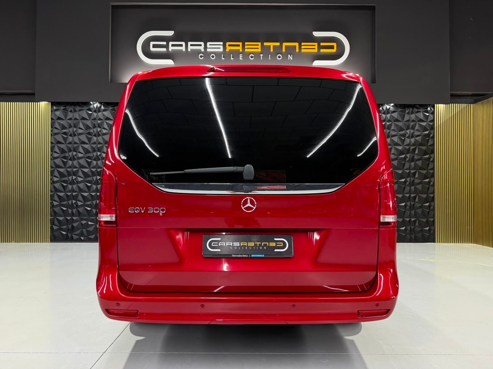 MERCEDES-BENZ EQV 300 LARGA